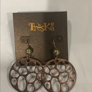 Beautiful earrings brand new